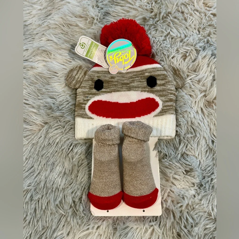 Kids Hat and Socks Set - Red and Brown